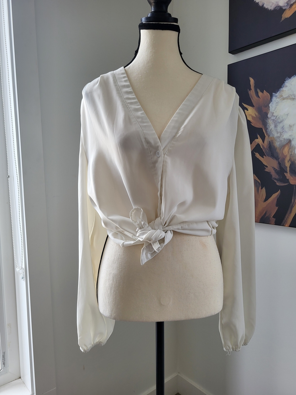 3/$30 Classic Women's White V-Neck Blouse